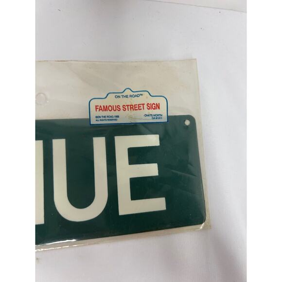 Vintage American Street Sign New York Fifth Avenue NIP! - Picture 4 of 4